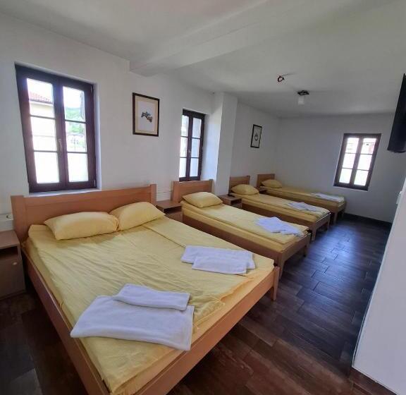 اتاق خانوادگی, Turistički Centar Andrićgrad