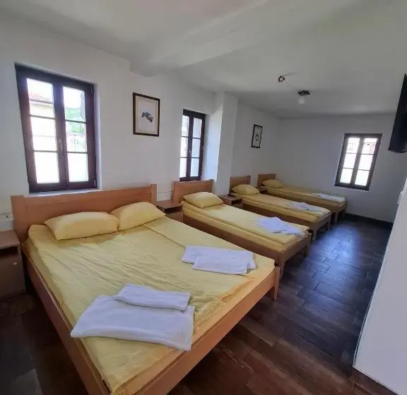 اتاق خانوادگی, Turistički Centar Andrićgrad