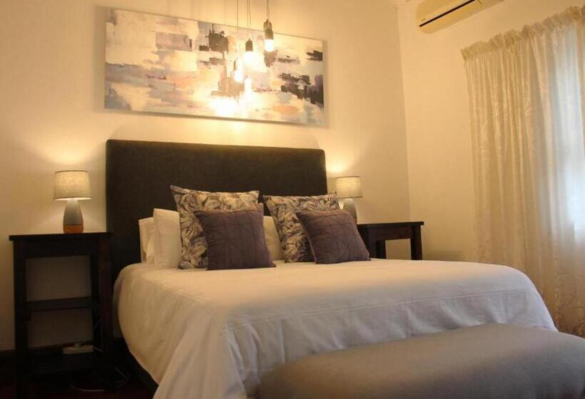 غرفة كلاسيكية, Ambience Inn