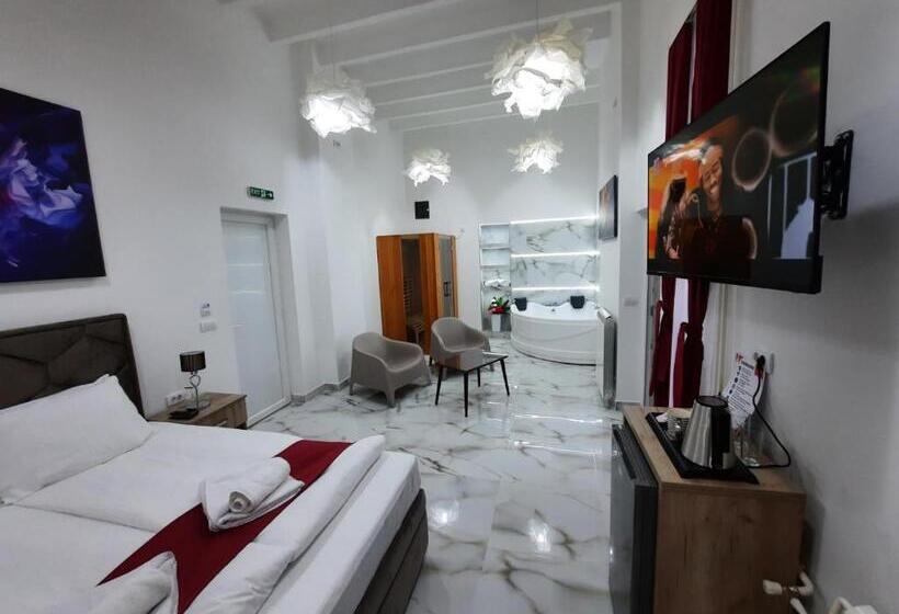 سوییت لوکس, Authentic Belgrade Centre   Luxury Suites