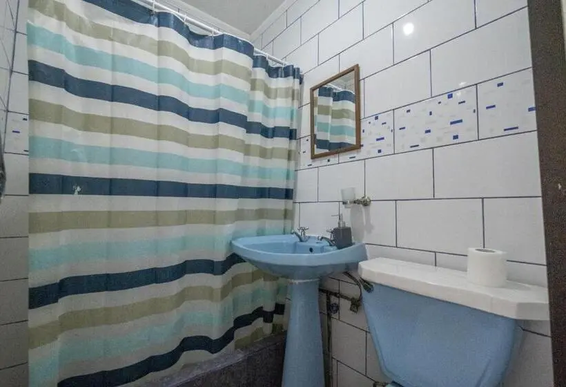 اتاق استاندارد با تخت بزرگ, Löf Hostal