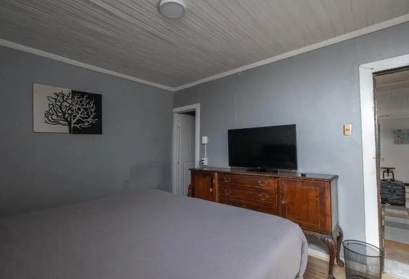 اتاق استاندارد با تخت بزرگ, Löf Hostal