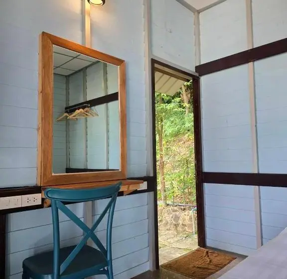 Standard Room with Balcony, Phi Phi Private Beach Resort