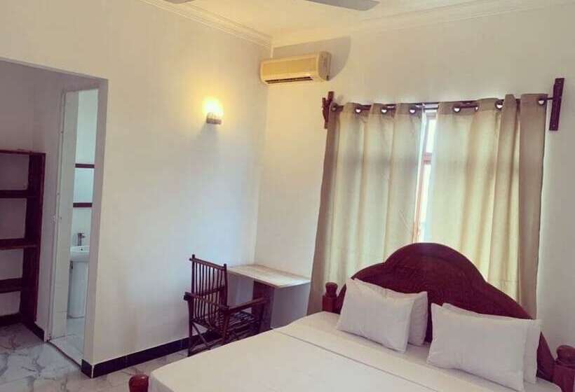 디럭스 룸, Asili Nyumbani Residence