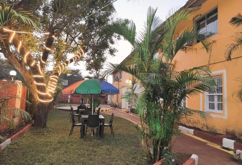 غرفة ديلوكس, Vrs Satkar