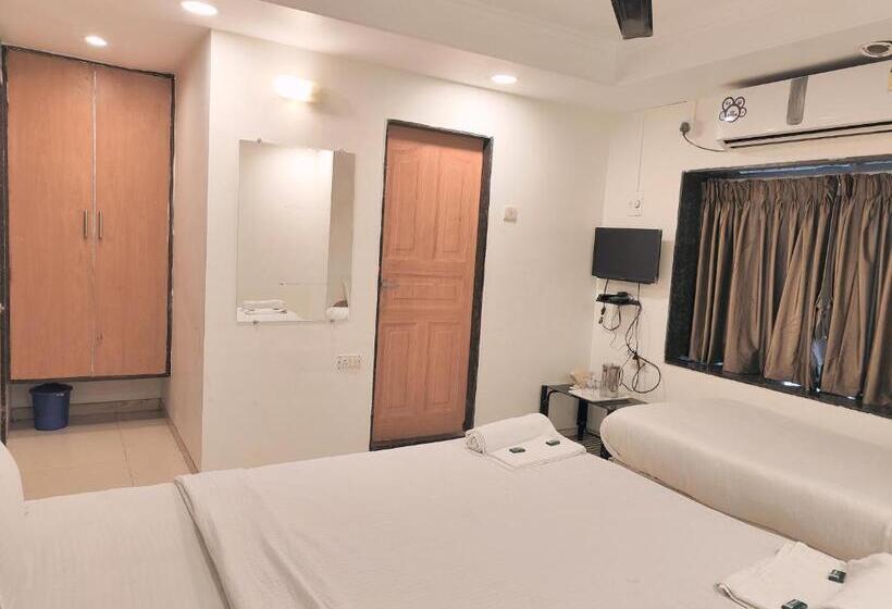 غرفة قياسية ثلاثية, Vrs Satkar