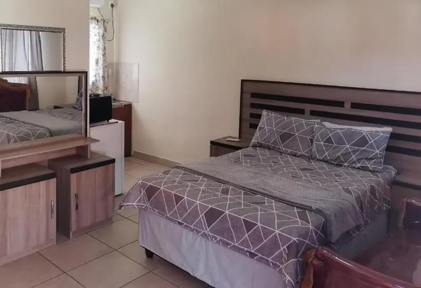 エコノミールーム, Ngisaphila Guesthouse