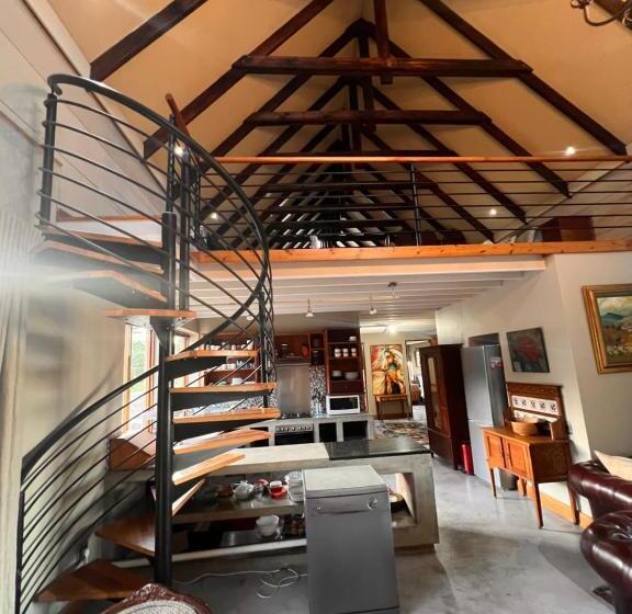 סוויטה משפחתית, Segulah Guesthouse