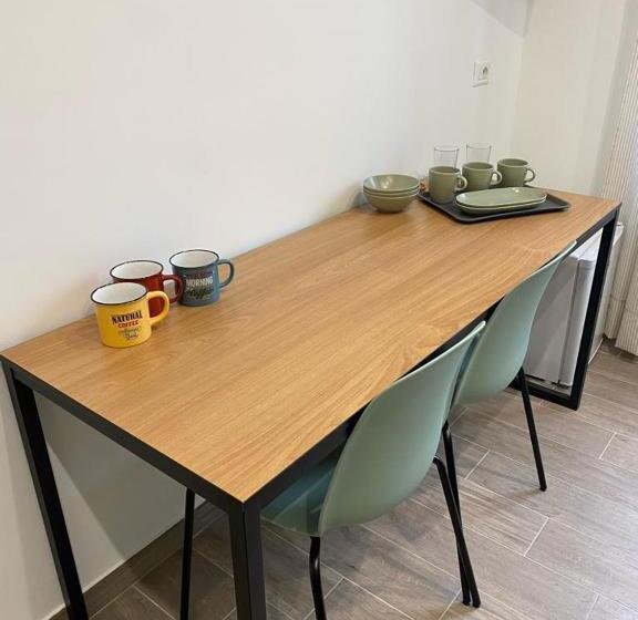 חדר סטנדרט לשלושה, B&b Gelso Rosso