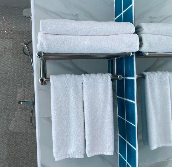 Полулюкс Повышенной Комфортности, D Eco Hotel Health Center Pattaya