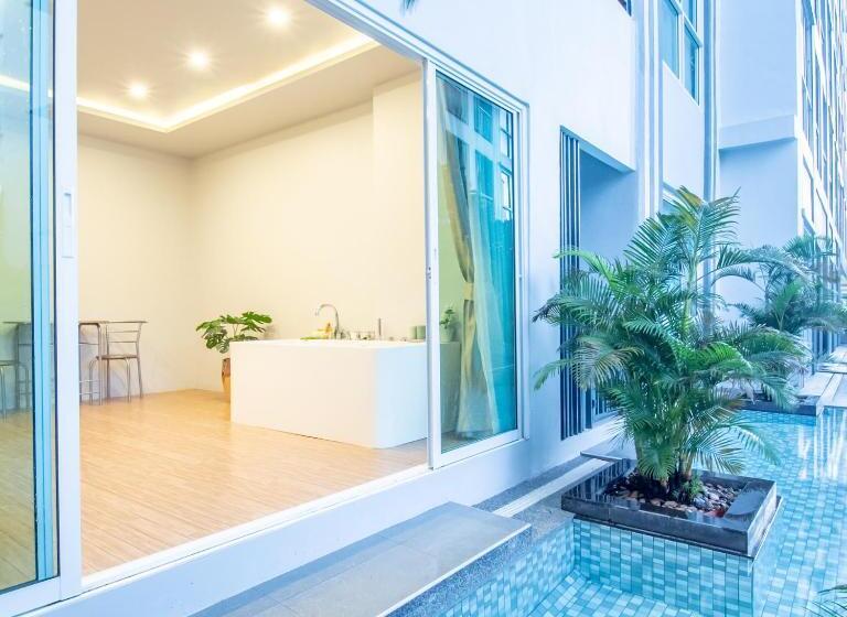 Полулюкс Повышенной Комфортности, D Eco Hotel Health Center Pattaya