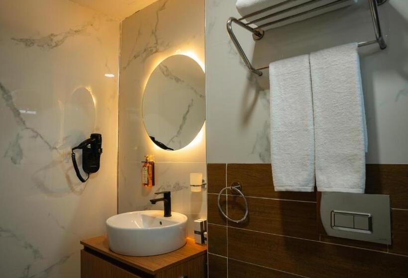 家庭间, Cip Hotel & Spa Istanbul Bakırkoy City Center