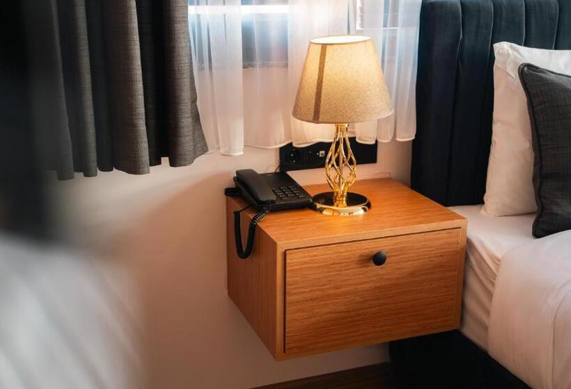 带按摩浴盆的套房, Cip Hotel & Spa Istanbul Bakırkoy City Center