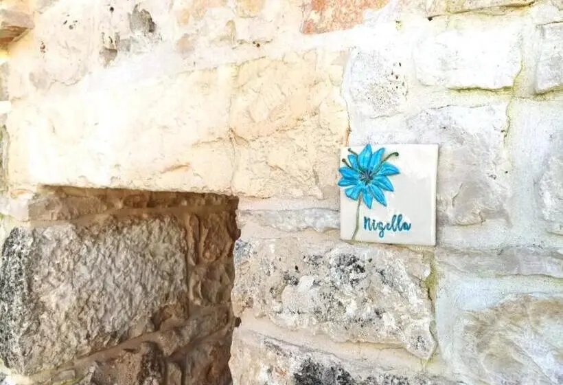 Standard Kolmen Hengen Huone, Masseria Dirupo