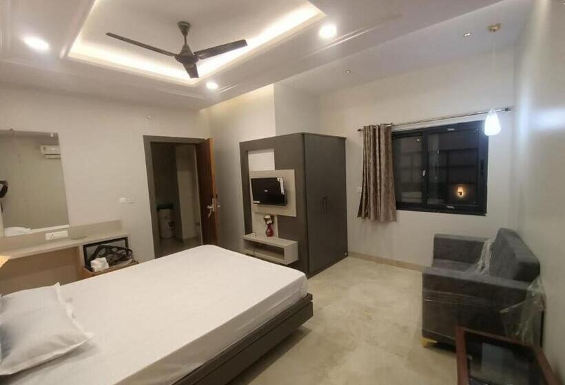 스탠다드 룸 킹사이즈 침대, Shiv Hari Heritage