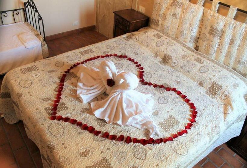 スタンダードルーム, La Casa Delle Rondini