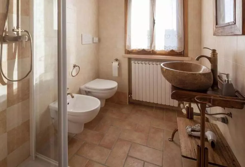 Standard-huone Jaettu Kylpyhuone, La Casa Delle Rondini