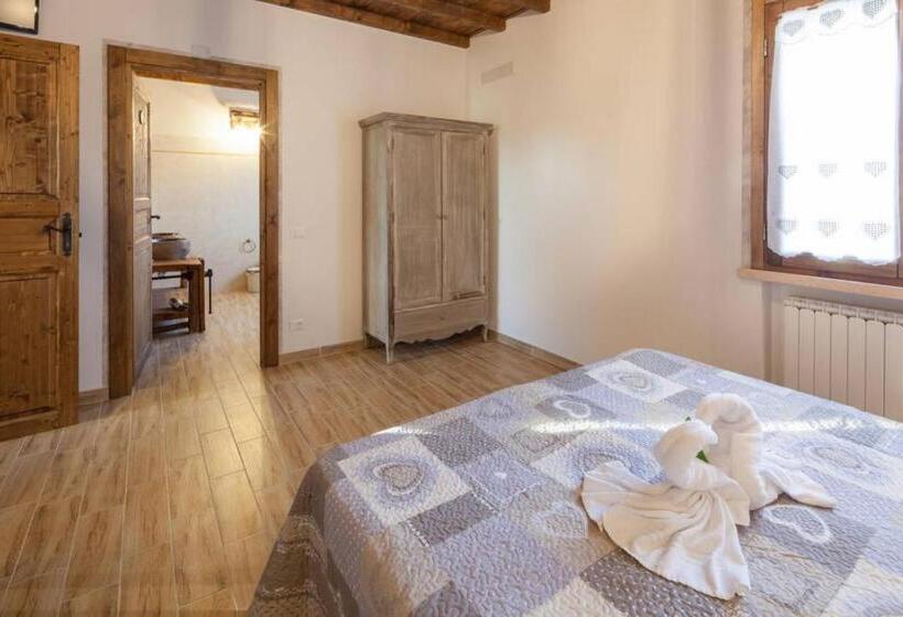 スタンダードトリプルルーム, La Casa Delle Rondini