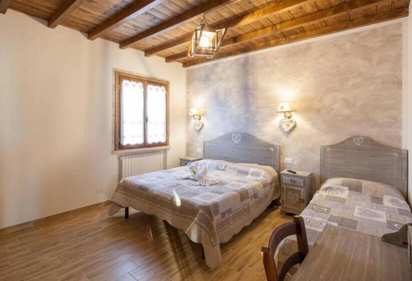 スタンダードトリプルルーム, La Casa Delle Rondini