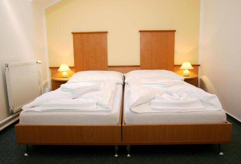 اتاق استاندارد, Garni G Hotel žilina