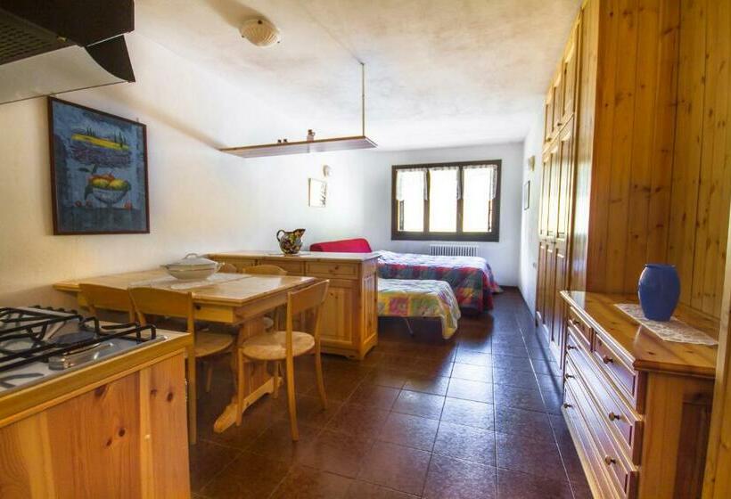 Студия Стандарт, Residence Stefania