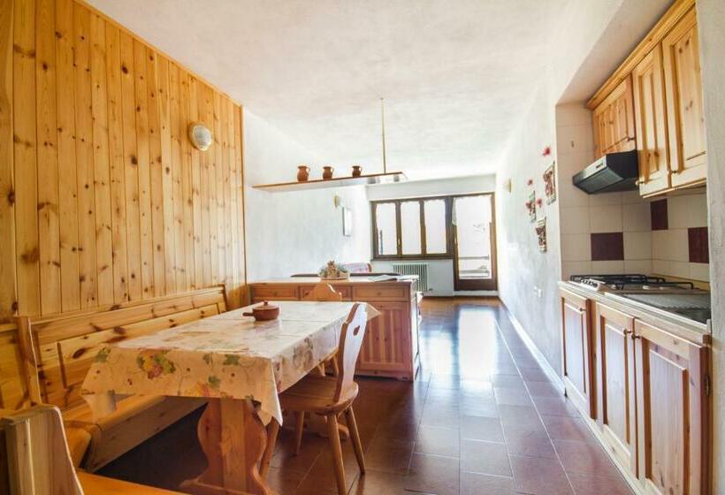 Студия Стандарт, Residence Stefania