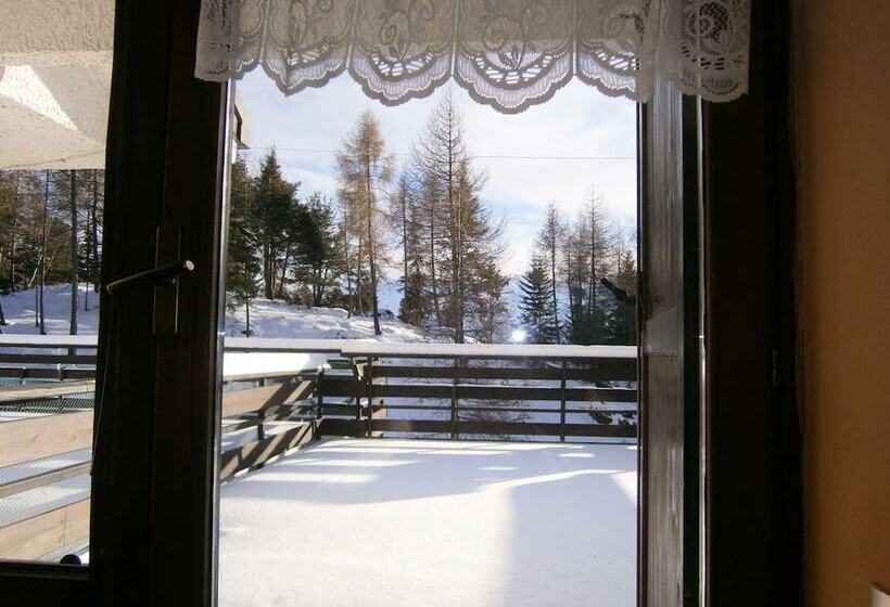 Студия Стандарт, Residence Stefania