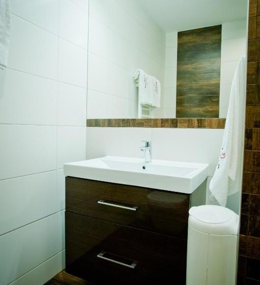 اتاق پنجتخته استاندارد, Apartamenty Rubin