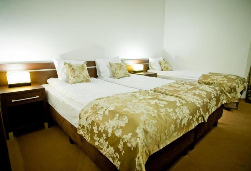 اتاق پنجتخته استاندارد, Apartamenty Rubin