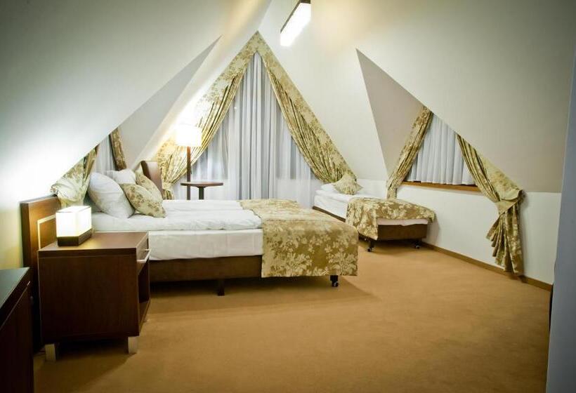 اتاق استاندارد سه نفره, Apartamenty Rubin