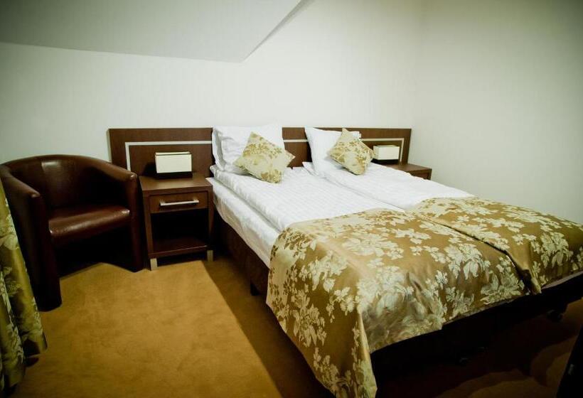 Четырехместный Номер Стандарт, Apartamenty Rubin