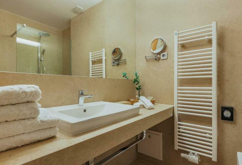 اتاق سوپریور با بالکن, Boutique Skipass Superior