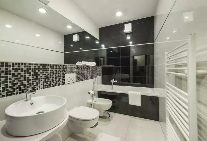 سوییت لوکس, Boutique Hotel Villa Zauber