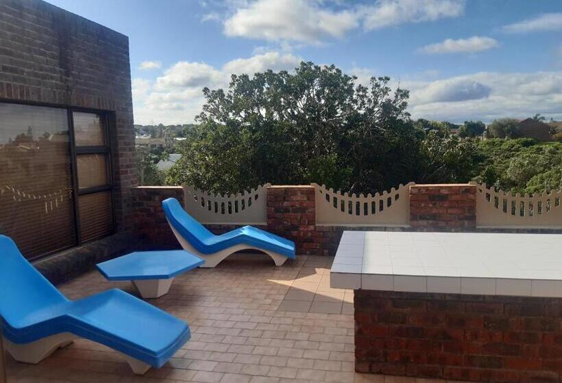 Люкс Повышенной Комфортности, Dolphin View Guesthouse