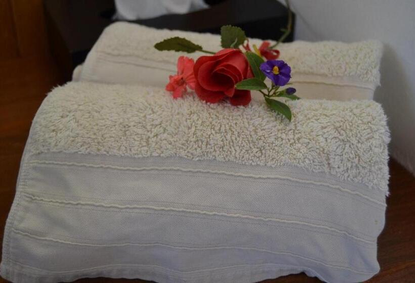 Номер Стандарт, Dolphin View Guesthouse
