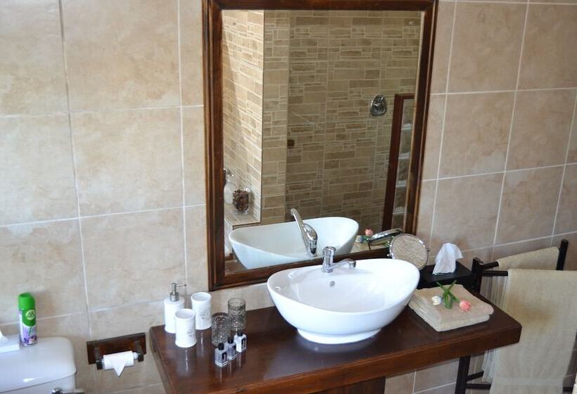 Номер Стандарт с Балконом, Dolphin View Guesthouse