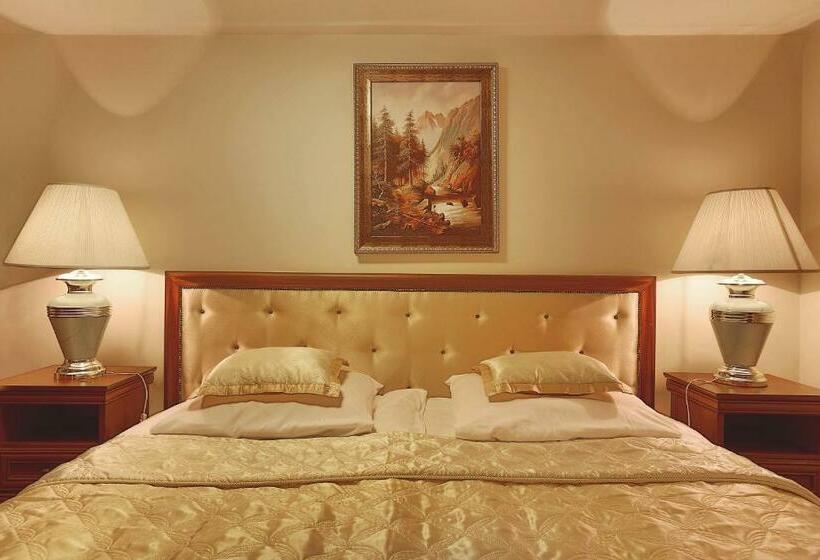 חדר סטנדרט, Dworek Genny