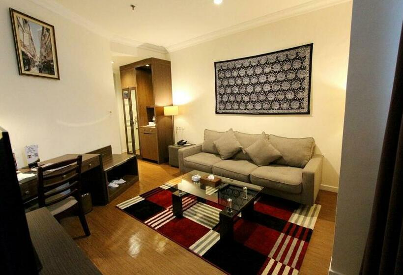 エクゼクティブスイート, Forbis