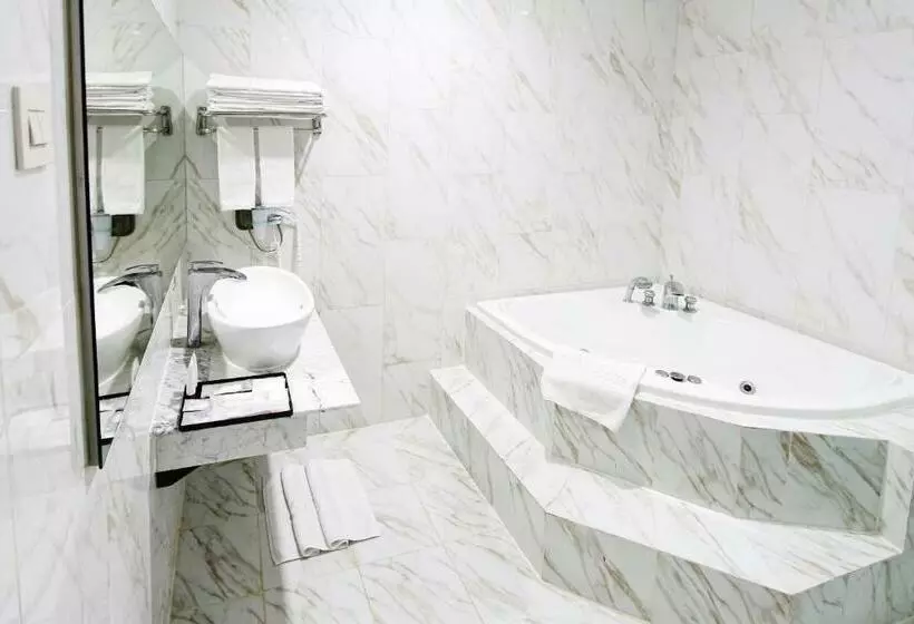 Executive Suite, Forbis