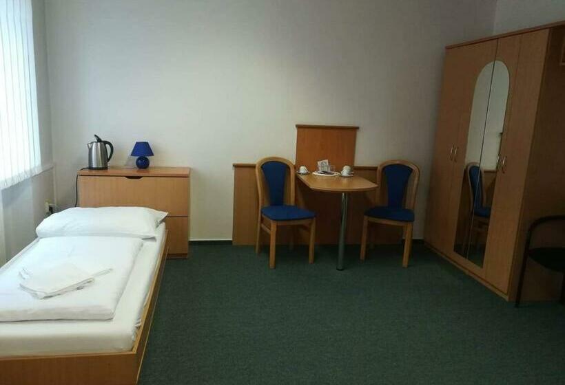 اتاق استاندارد یک نفره, Garni G Hotel žilina