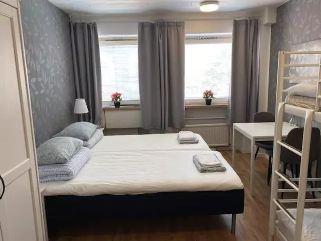 اتاق استاندارد چهارنفره با سرویس بهداشتی مشترک, Helsingborgs Vandrarhem, Helsingborg Hostel