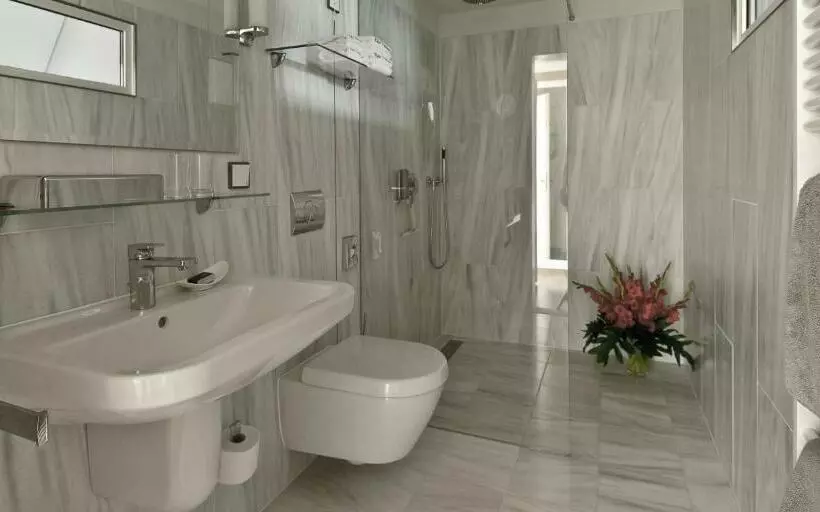 スタンダードルーム, Pałac Pakoszów Schlosshotel Wernersdorf
