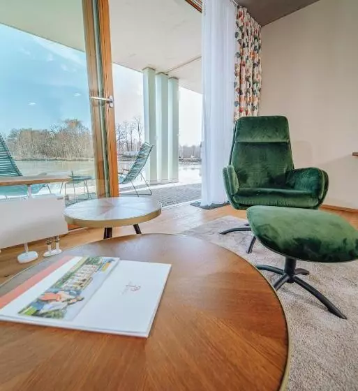 バルコニー付きデラックスルーム, Pałac Pakoszów Schlosshotel Wernersdorf