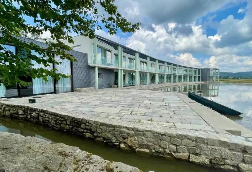 バルコニー付きデラックスルーム, Pałac Pakoszów Schlosshotel Wernersdorf