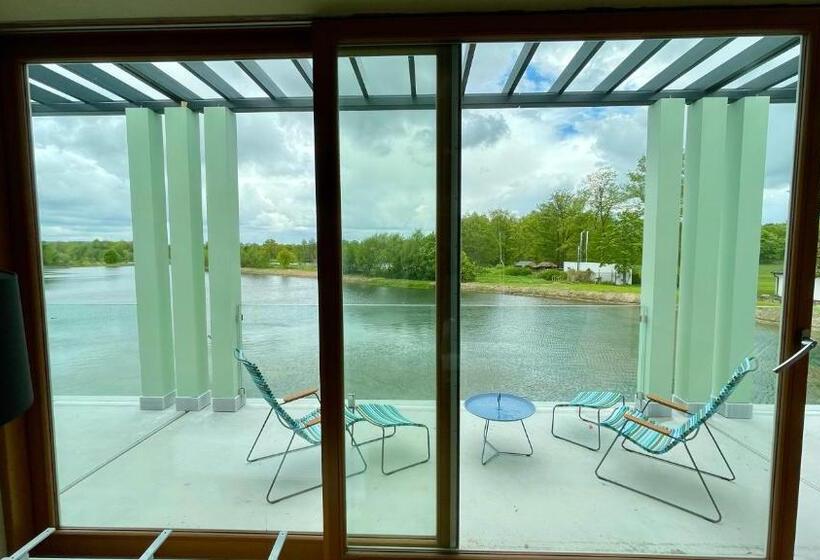 غرفة ديلوكس مزودة بشرفة, Pałac Pakoszów Schlosshotel Wernersdorf