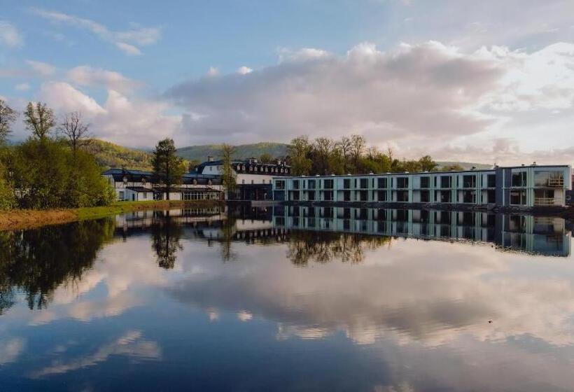 חדר דלוקס עם מרפסת, Pałac Pakoszów Schlosshotel Wernersdorf