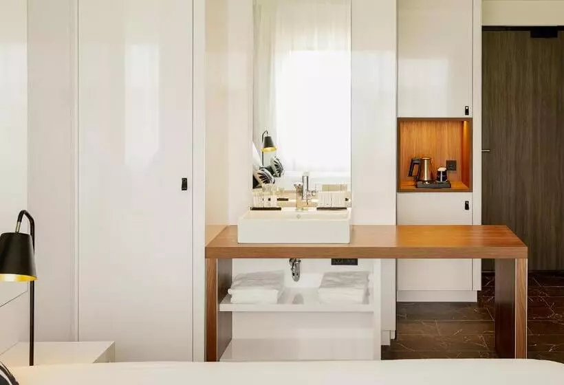 Standard Single Room, Van Der Valk Zaltbommela2