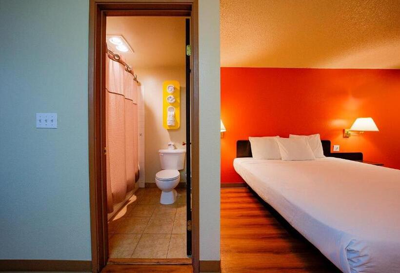 Стандартный Номер Кровать Кинг, Oyo Hotel Hermiston Or, Downtown