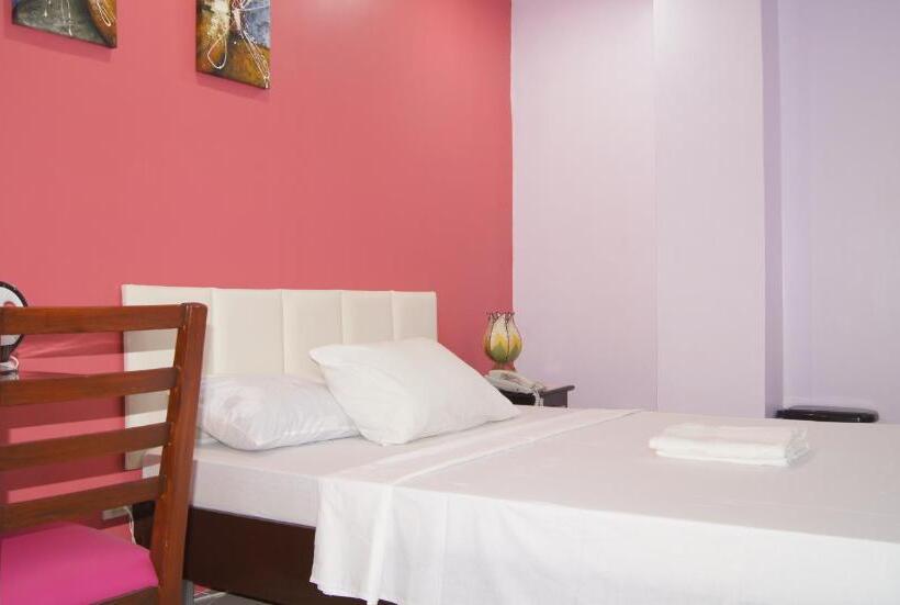 Cameră Deluxe, Staylite