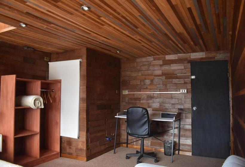 オーシャンビュースタンダードルーム, Estación Hostel